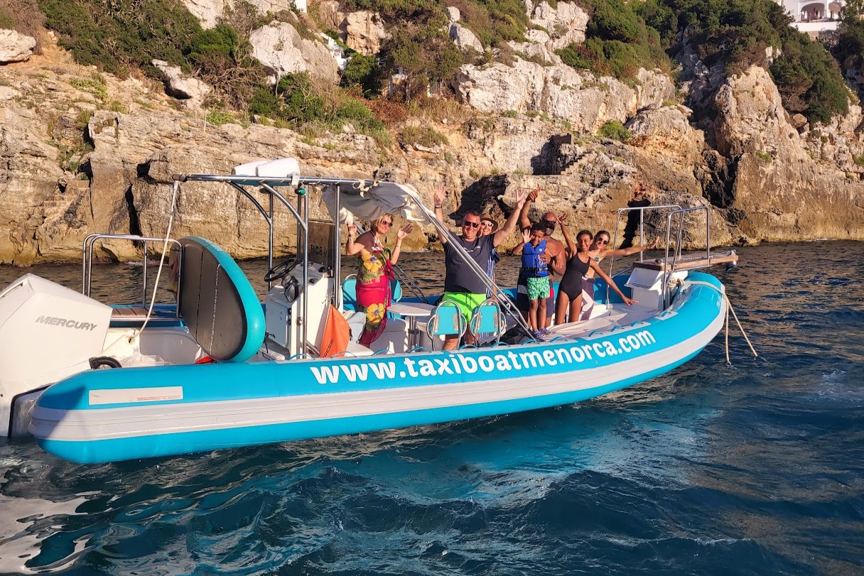 TAXIBOAT EN FAMILIA